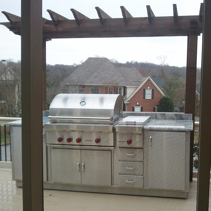 Grill enclosure
